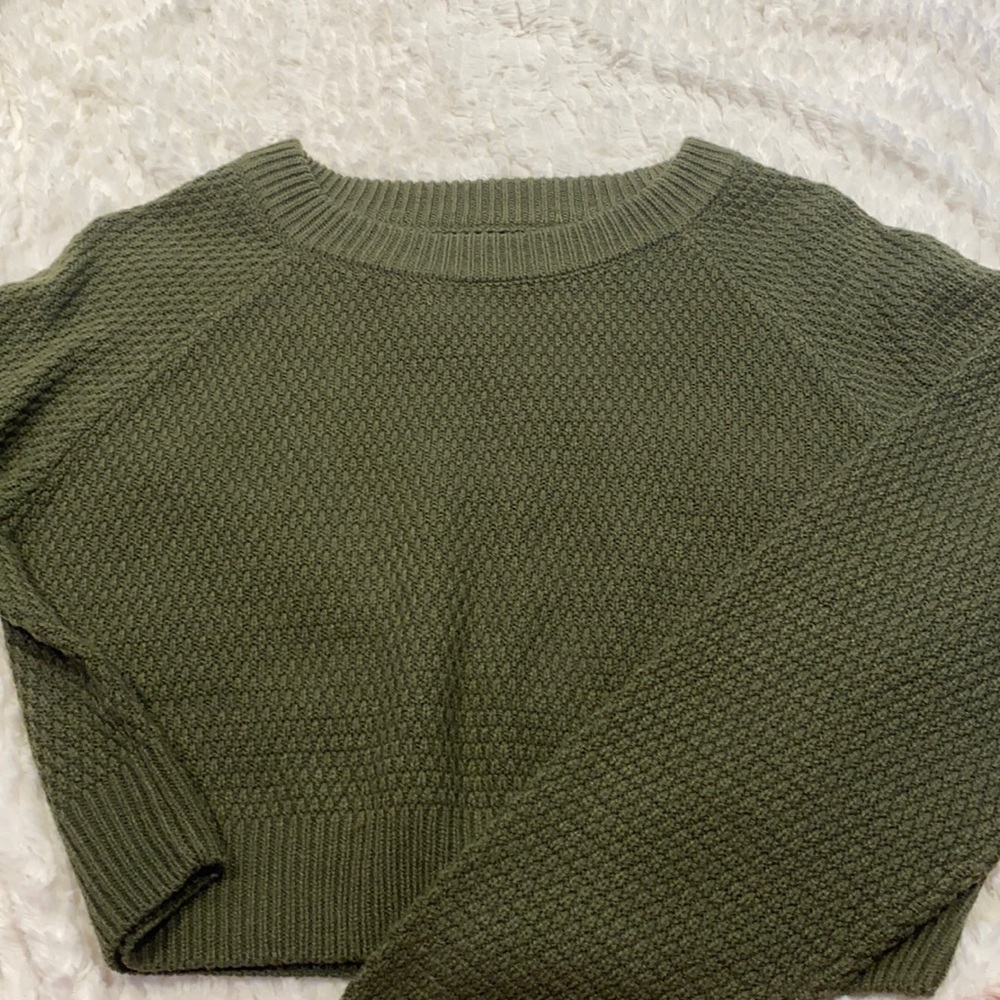 Cropped olive green sweater